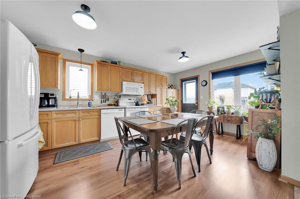 9 Lindsay Drive Property Photo 11