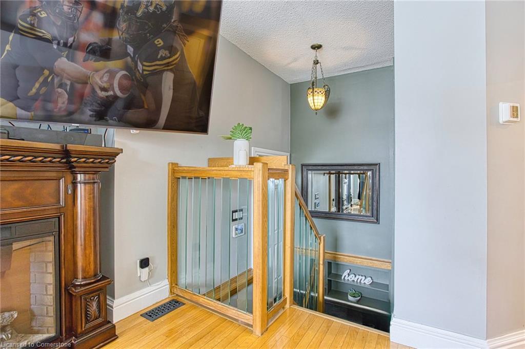 335 Fairfield Avenue Property Photo 3