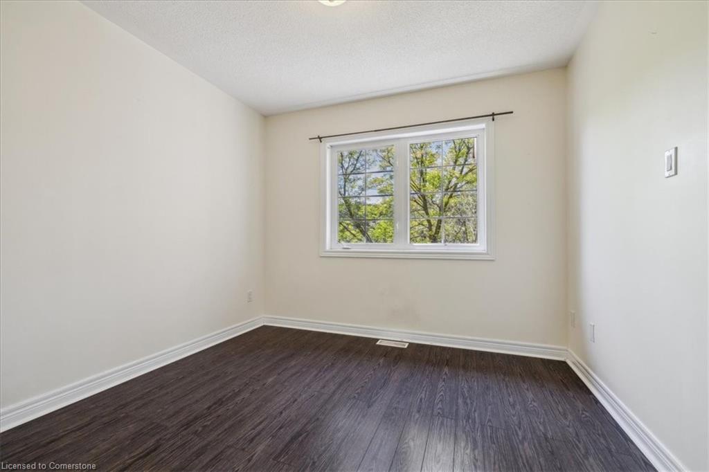 16-100 Beddoe Drive Property Photo 34