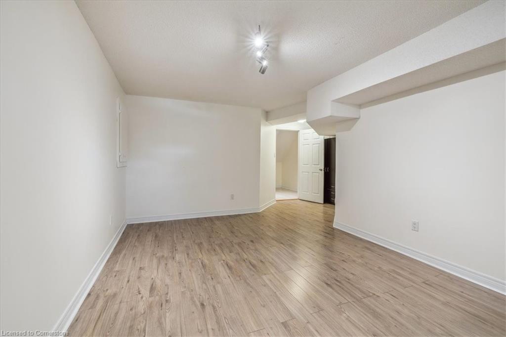 16-100 Beddoe Drive Property Photo 40