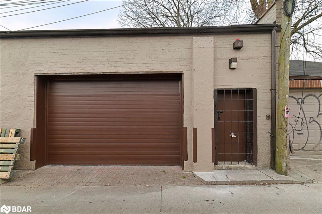 30r First Avenue Property Photo 21