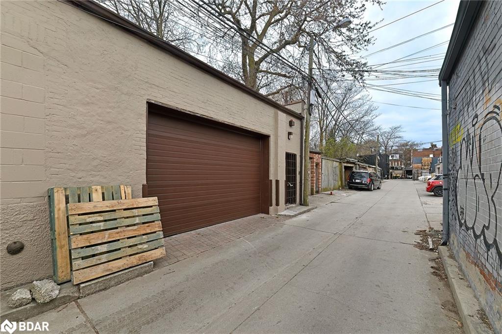 30r First Avenue Property Photo 22