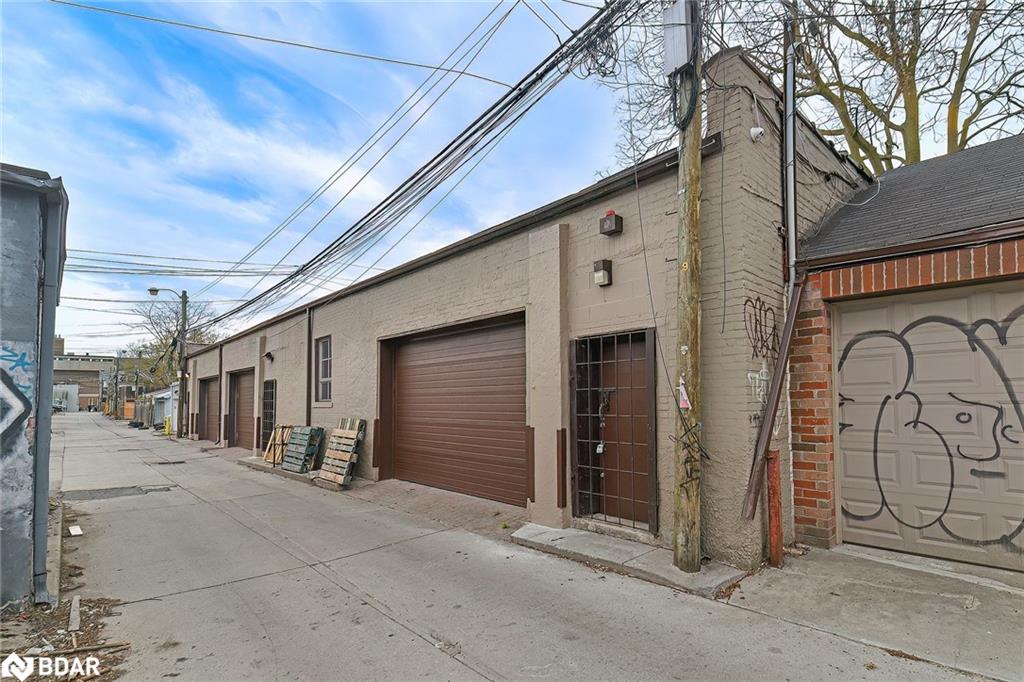 30r First Avenue Property Photo 23