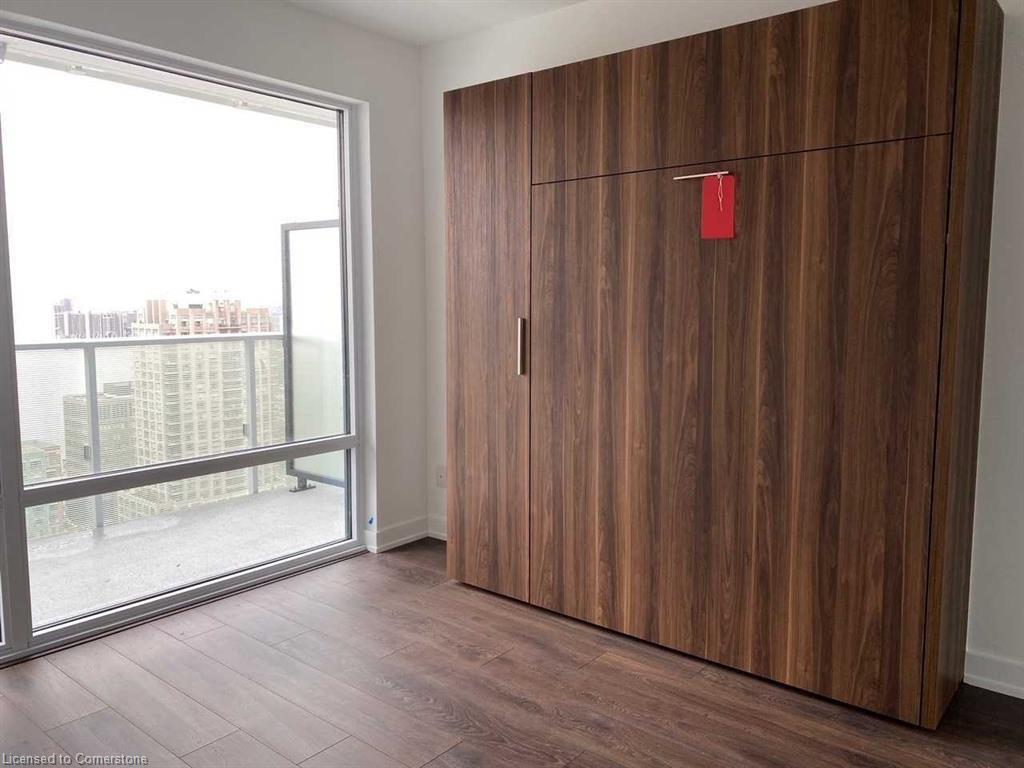 2601-501 Yonge St Street Property Photo 2