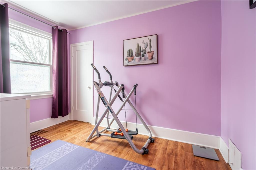 119 East 17th Street Property Photo 18
