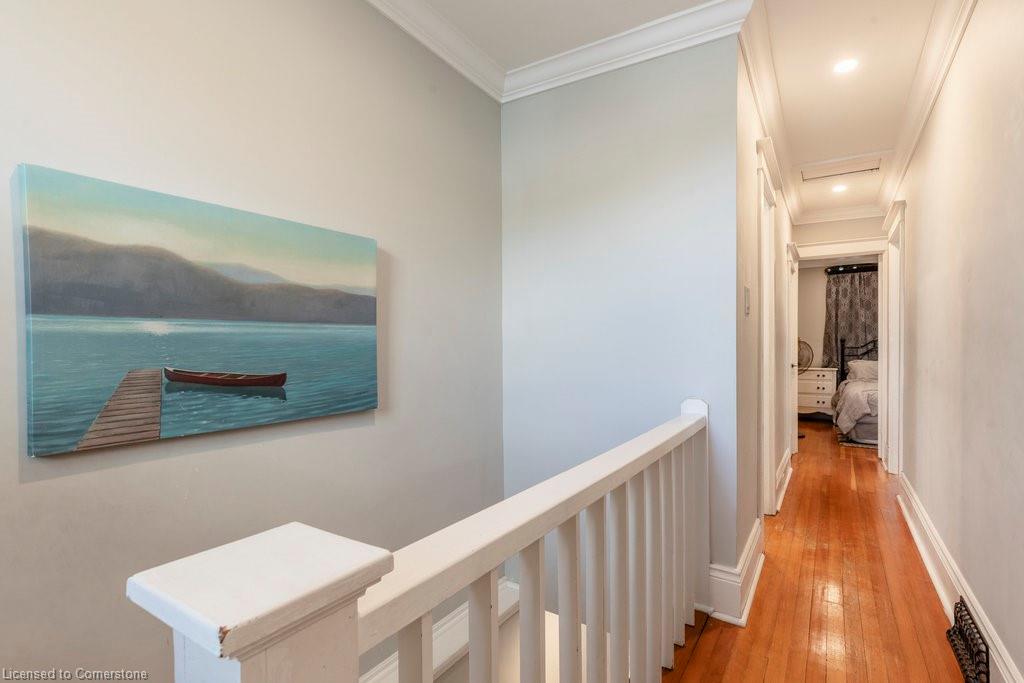 250 London Street S Property Photo 20