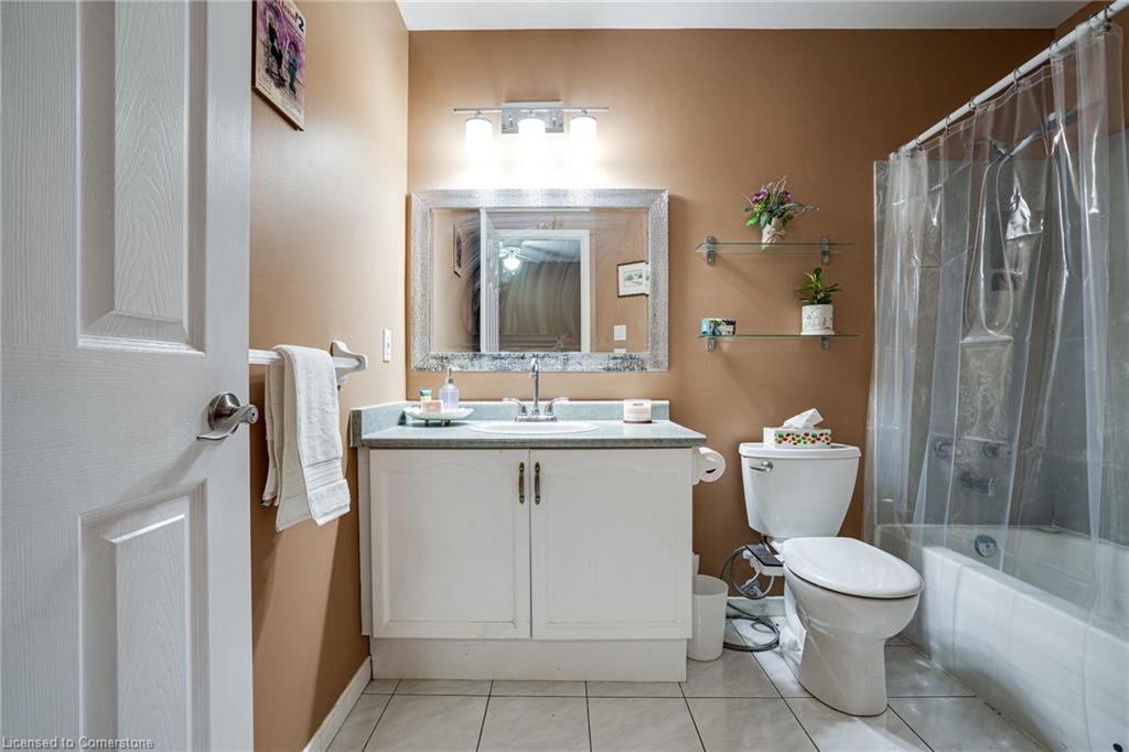 11-1809 Upper Wentworth Street Property Photo 11