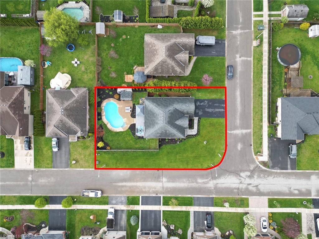 2 Kim Lane Property Photo 2