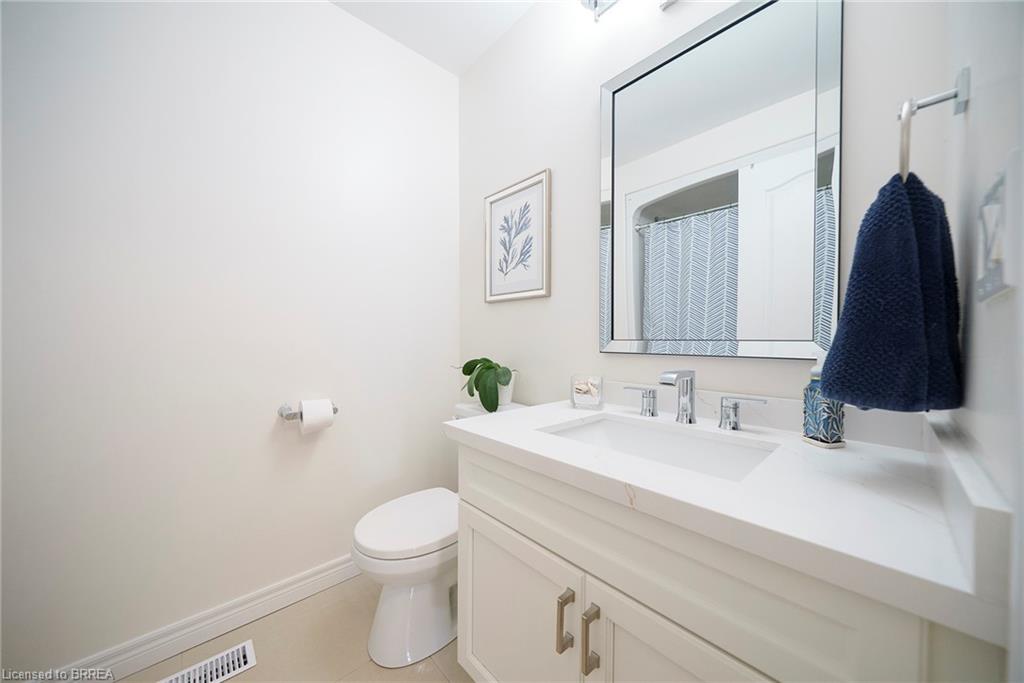 2 Kim Lane Property Photo 18