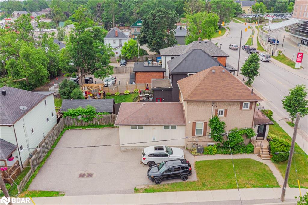 153 Colborne Street W Property Photo 13