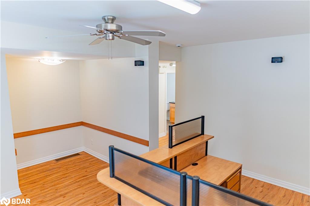 153 Colborne Street W Property Photo 21