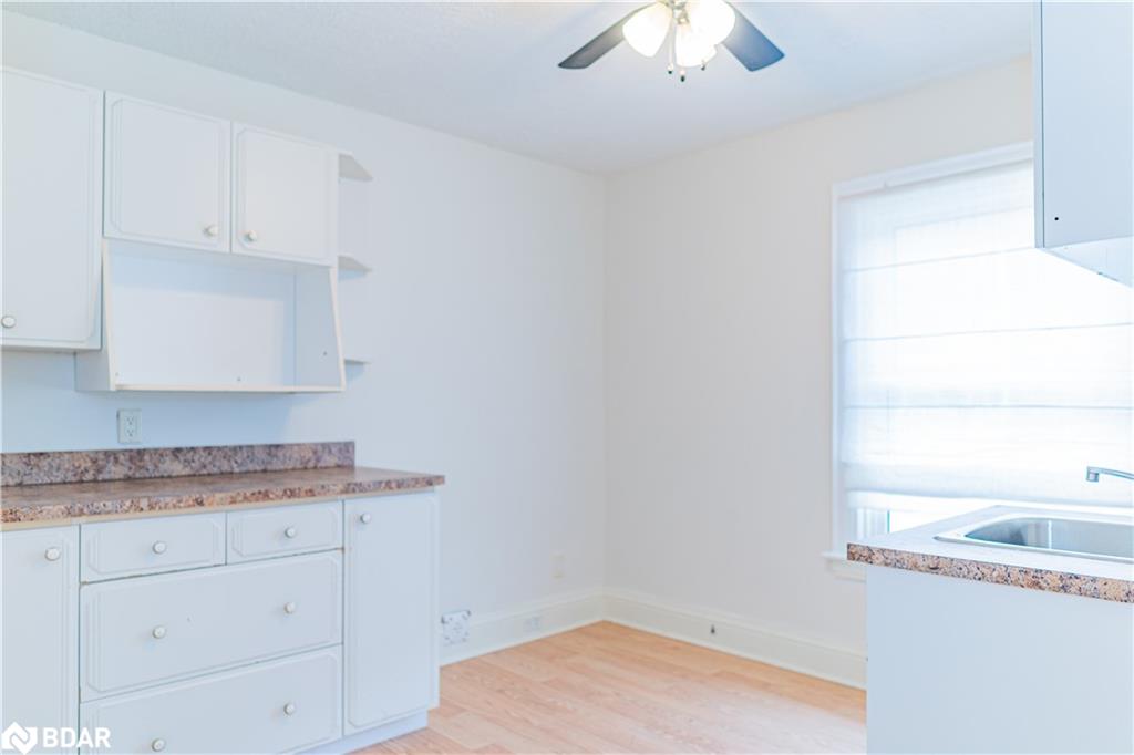 153 Colborne Street W Property Photo 42