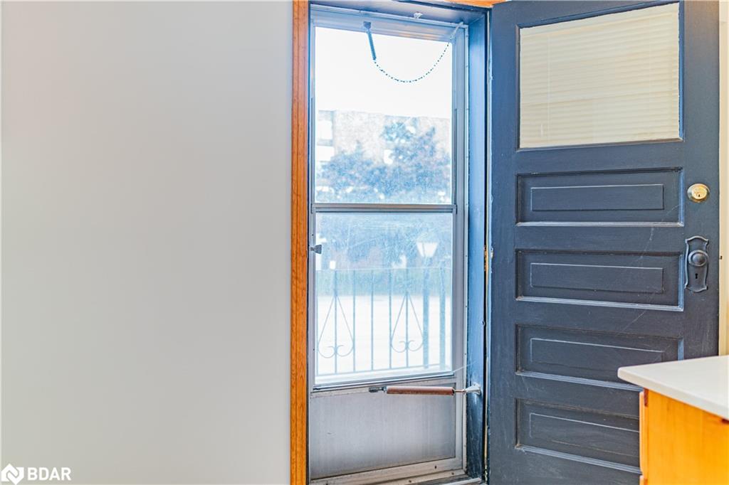 153 Colborne Street W Property Photo 48
