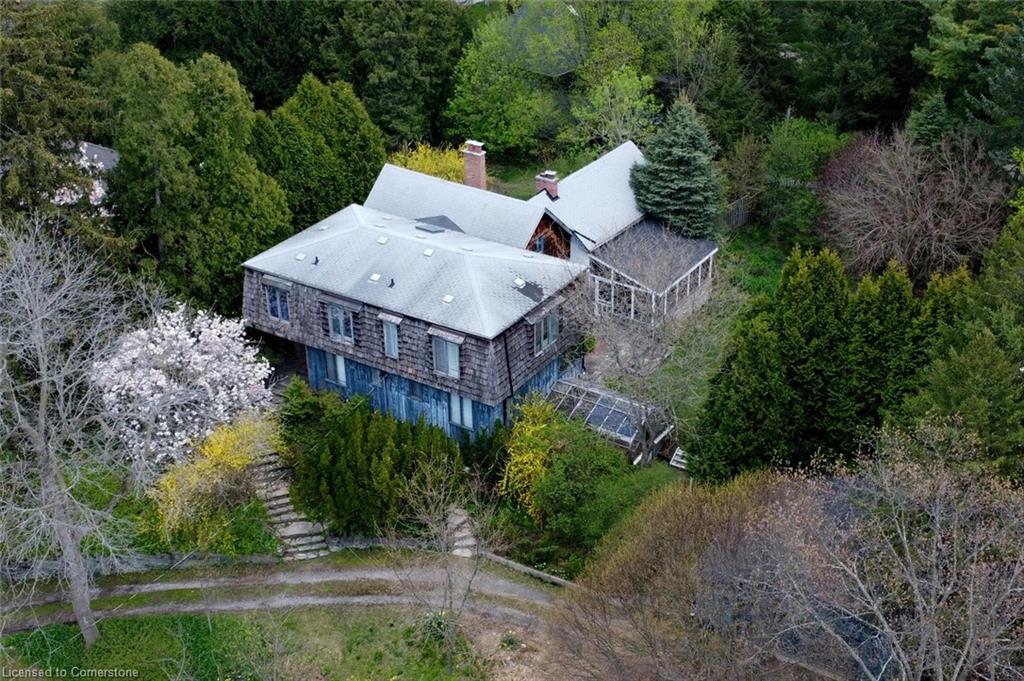 175 Mansfield Drive Property Photo