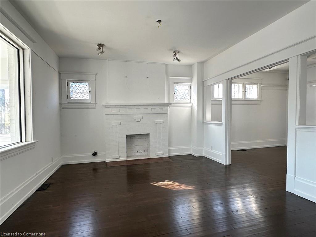 215 Main Street Property Photo 14