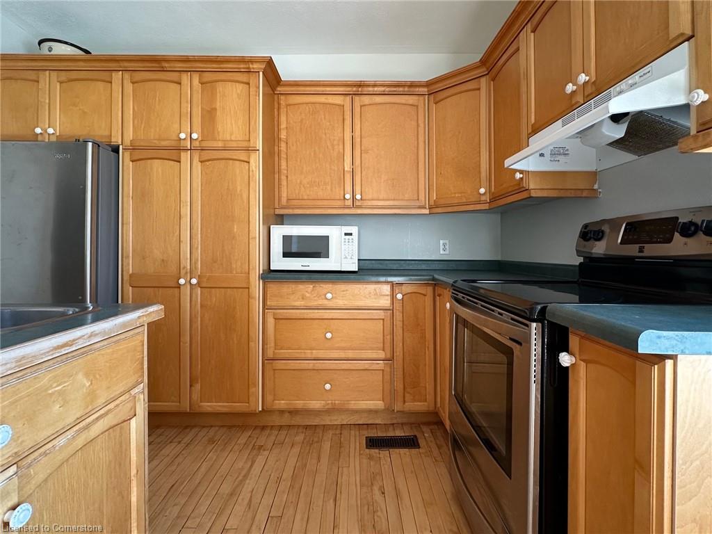 215 Main Street Property Photo 19