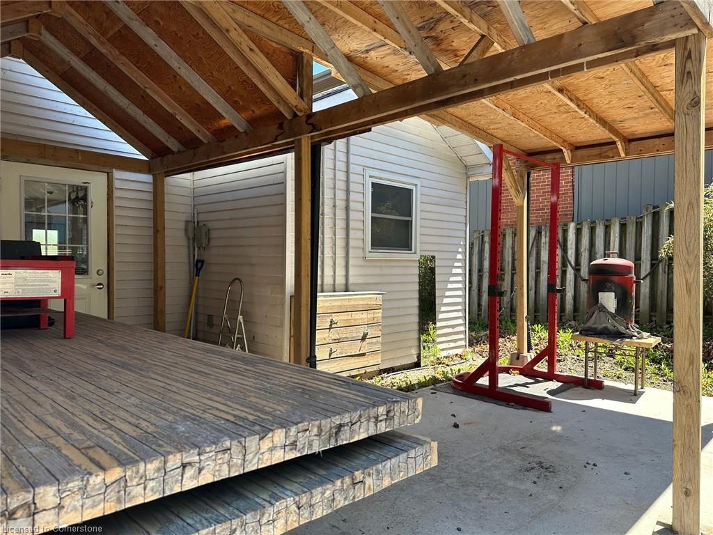 215 Main Street Property Photo 45