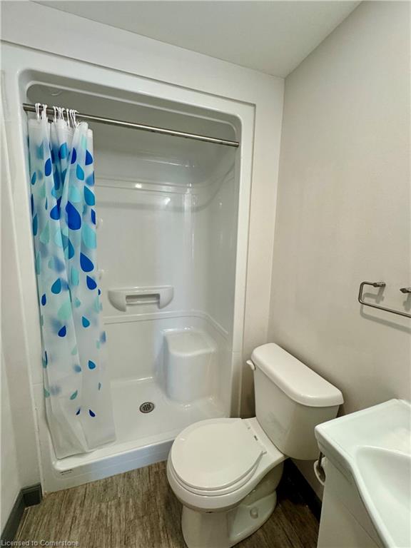 266-258b Sunview Street Property Photo 9