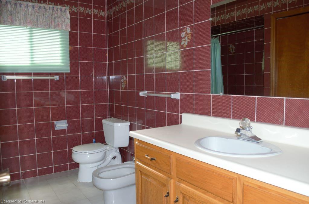 30 Hearthside Crescent Property Photo 8