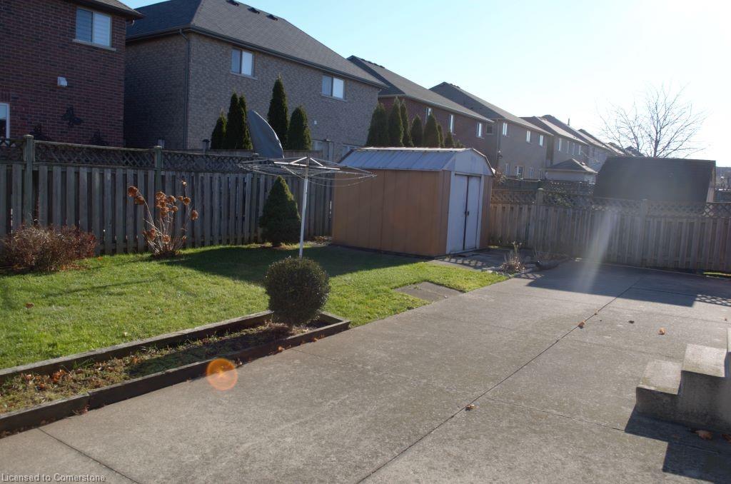 30 Hearthside Crescent Property Photo 16