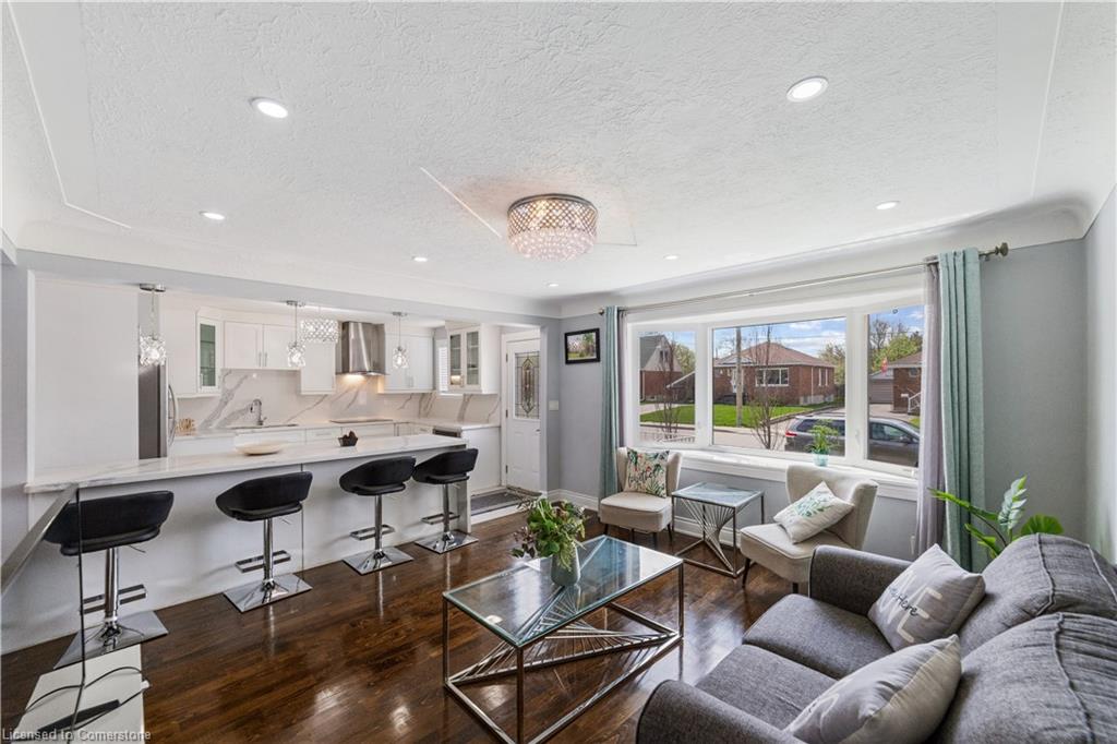 33 Alderney Avenue Property Photo 5