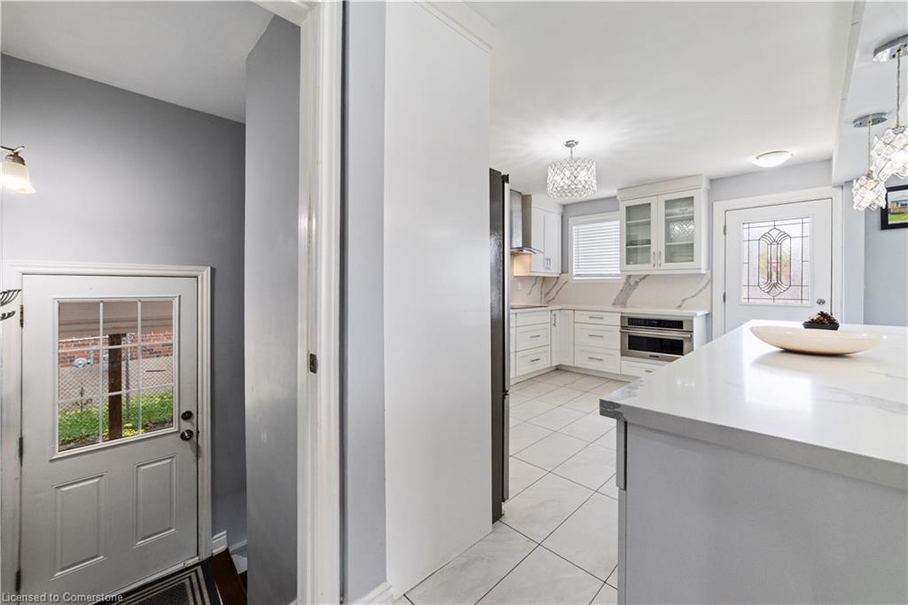 33 Alderney Avenue Property Photo 6