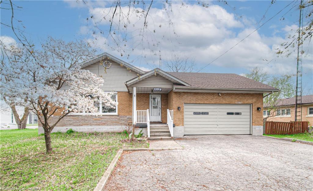 2300 Fountain Street N Property Photo 1