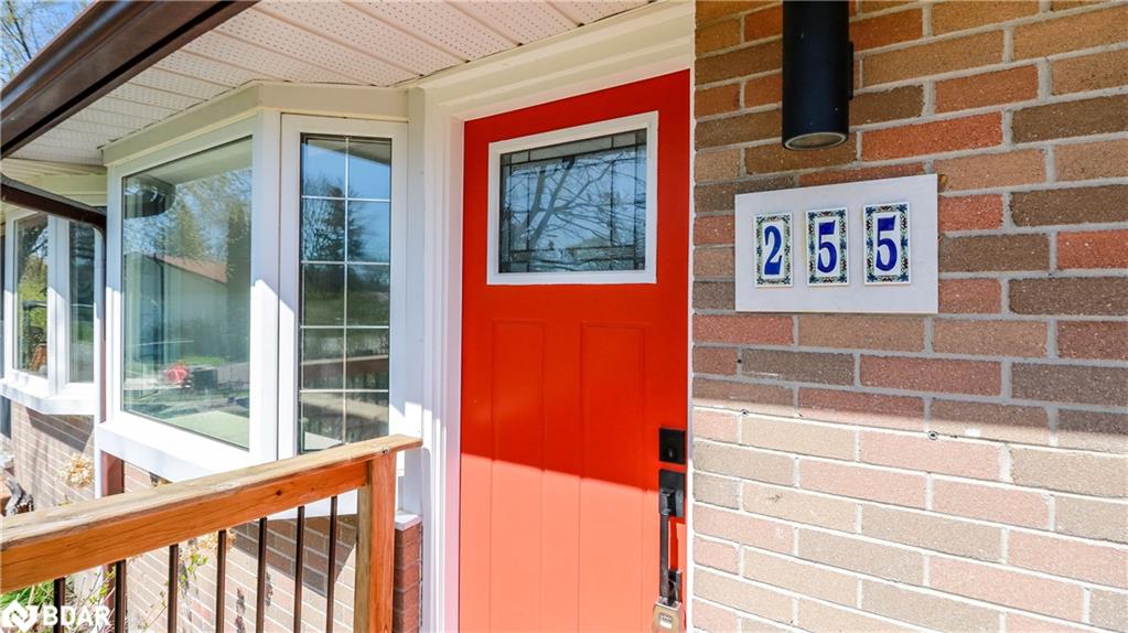 255 Calford St Street Property Photo 2