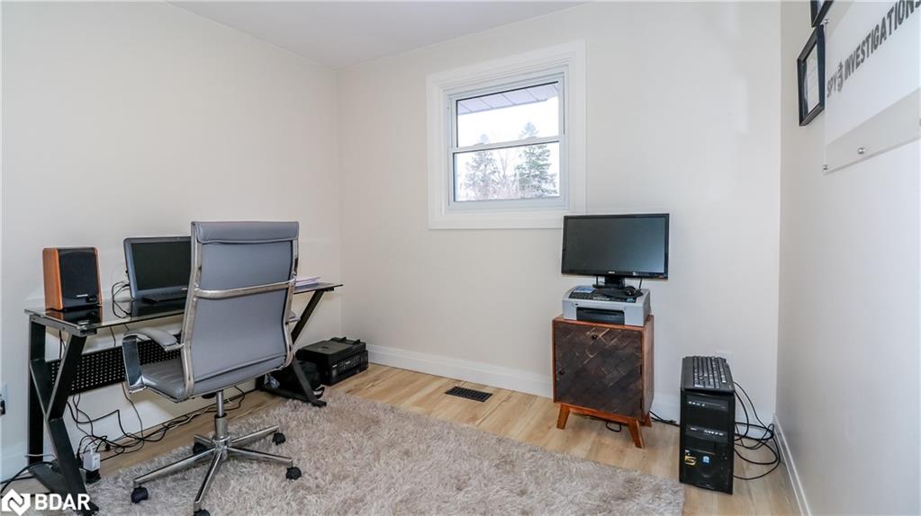 255 Calford St Street Property Photo 19