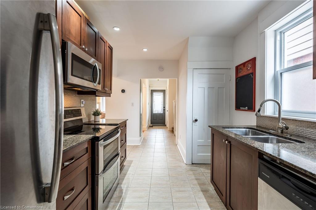 77 Harris Avenue Property Photo 16