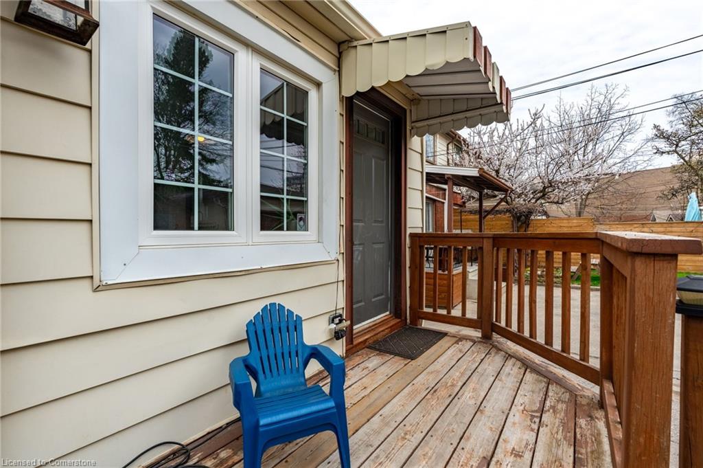 77 Harris Avenue Property Photo 35