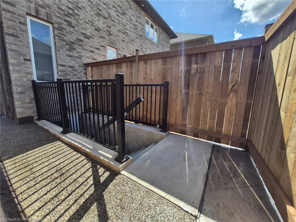 49 Robertson Road Property Photo 4