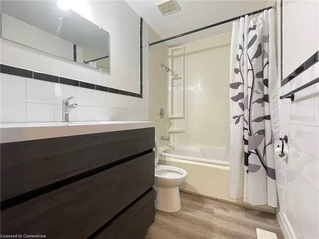 624 College Avenue W Property Photo 12