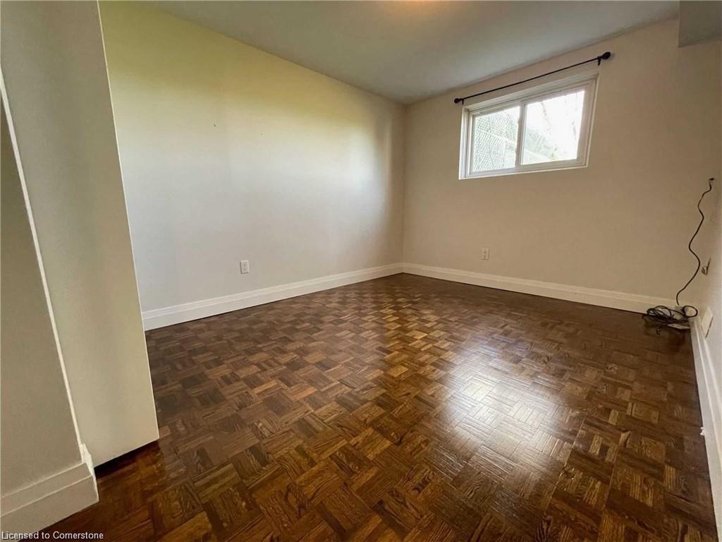 624 College Avenue W Property Photo 14