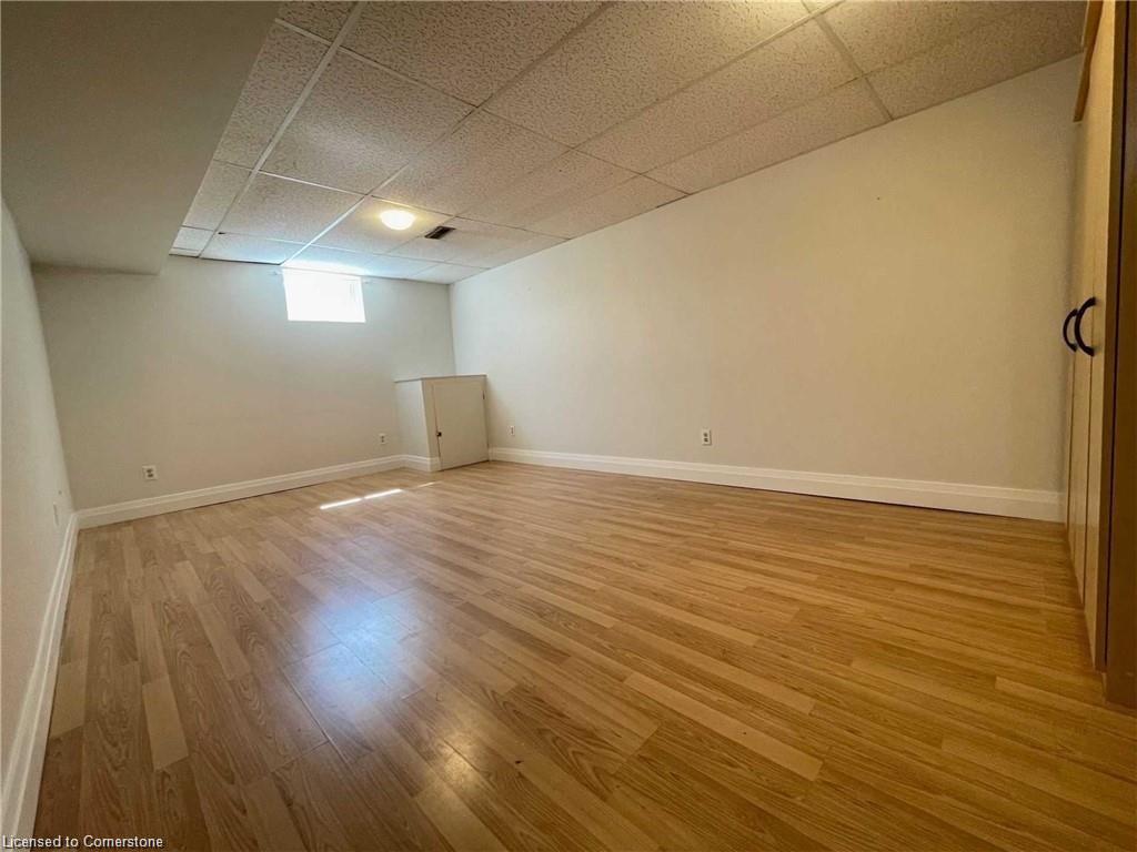 624 College Avenue W Property Photo 16