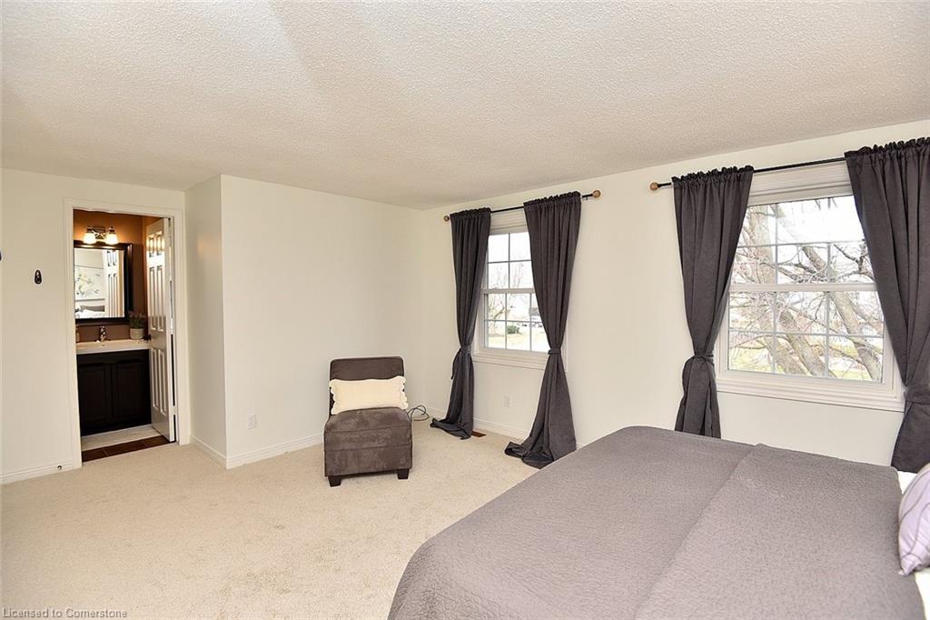 419 Cottingham Crescent Property Photo 22