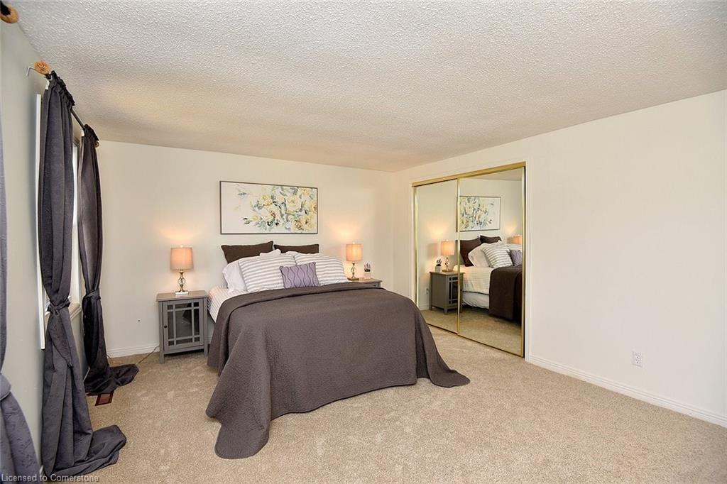 419 Cottingham Crescent Property Photo 24