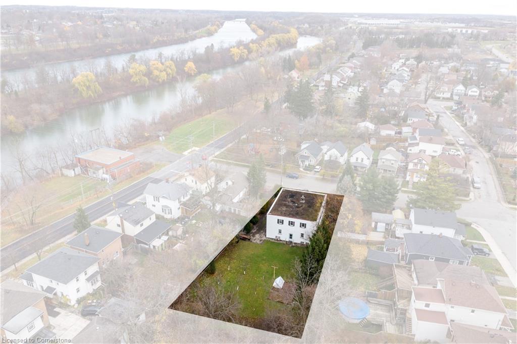 13 Mcmaster Avenue Property Photo 1