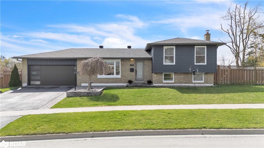 248 Cedar Crescent Property Photo 1