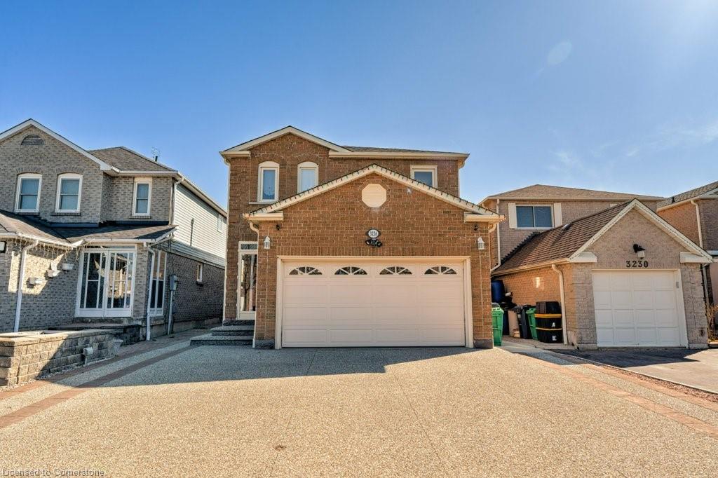 3226 Valcourt Crescent Property Photo
