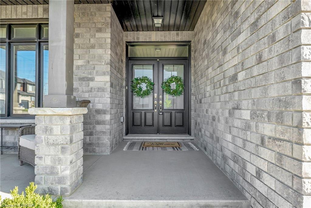 2 Masters Lane Property Photo 5