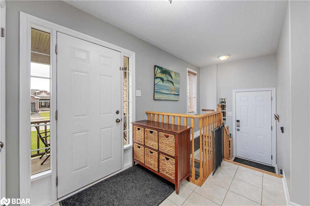 6 Whitfield Crescent Property Photo 3