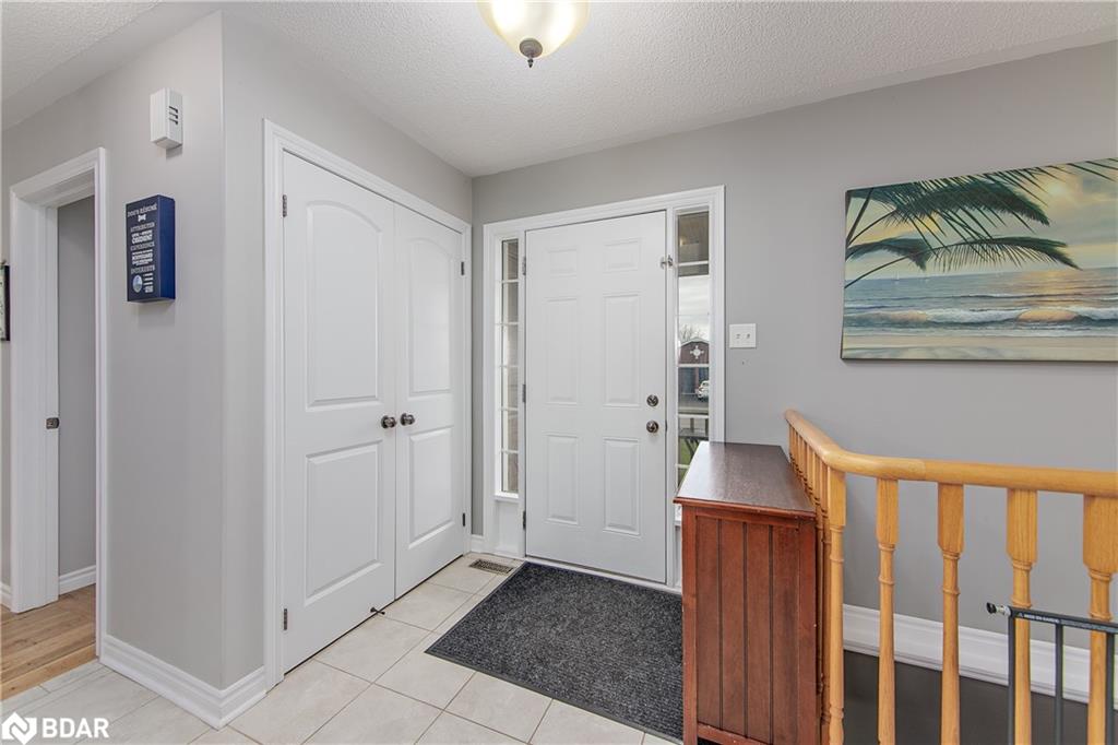 6 Whitfield Crescent Property Photo 4