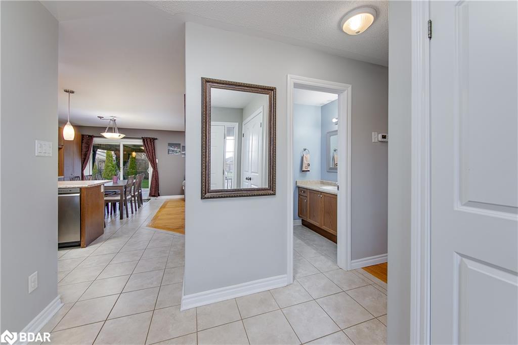 6 Whitfield Crescent Property Photo 5