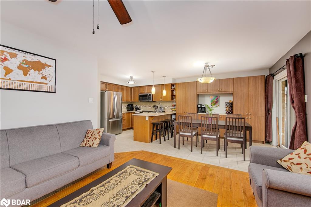 6 Whitfield Crescent Property Photo 17