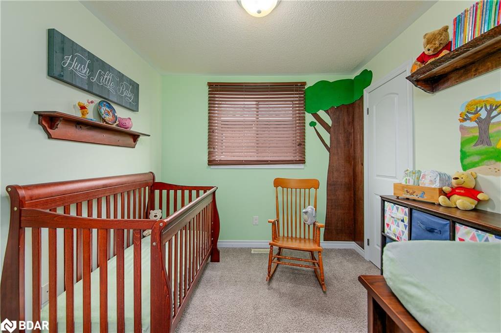 6 Whitfield Crescent Property Photo 22