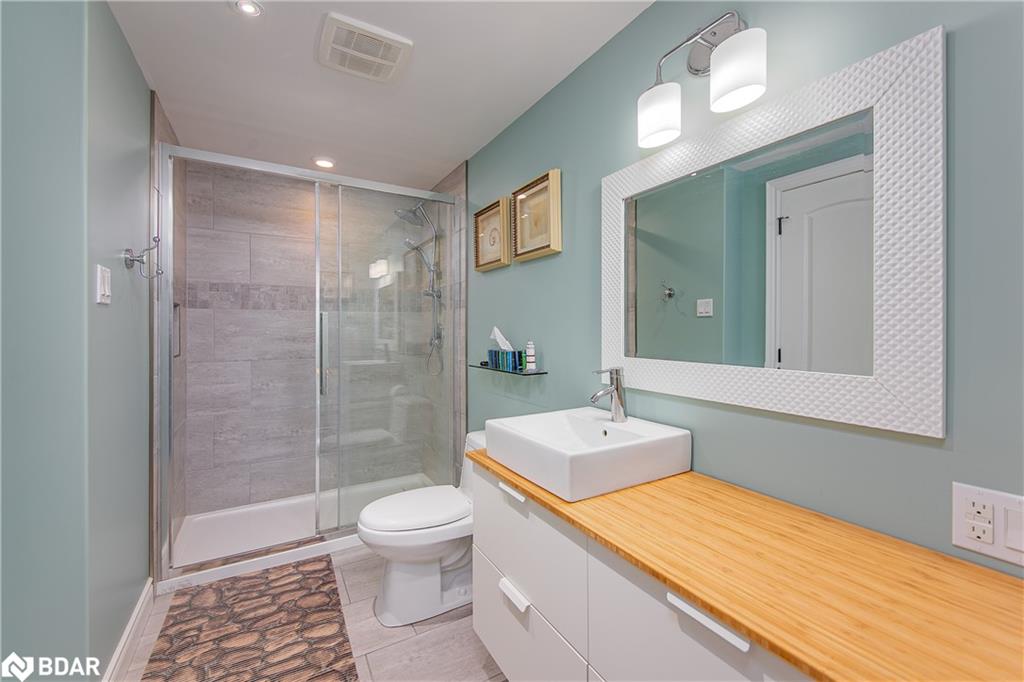 6 Whitfield Crescent Property Photo 30