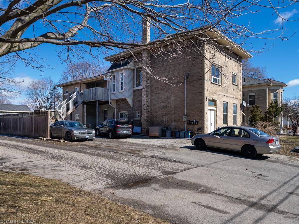 84 Sheridan Street Property Photo 3