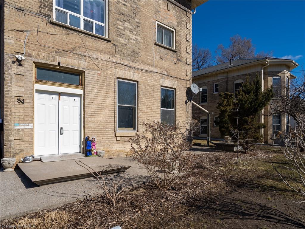84 Sheridan Street Property Photo 4
