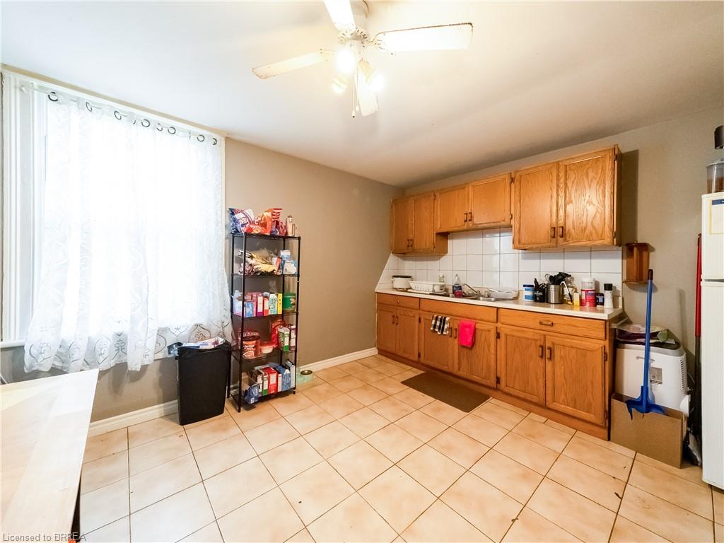 84 Sheridan Street Property Photo 5